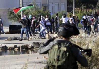 Terör rejimi İsrail işgal güçleri Kudüs’te bir Filistinliyi sokak ortasında şehid etti!